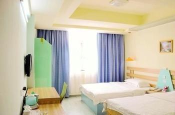 Wain Fast Chain Hotel Guangzhou Exteriör bild