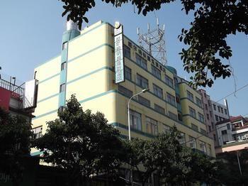 Wain Fast Chain Hotel Guangzhou Exteriör bild